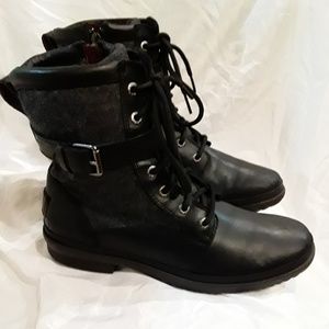 Ugg  Boots - lace up with buckle